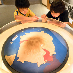 A model themed around Sakurajima's eruptions