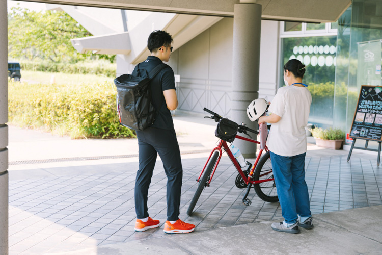 Scene of bike rental 1